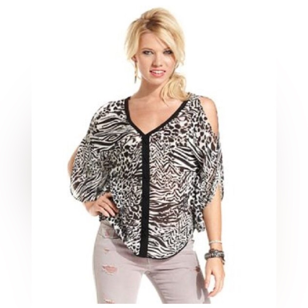Guess Open Shoulder, Black and White Animal Print Blouse Size Small - Picture 3 of 5